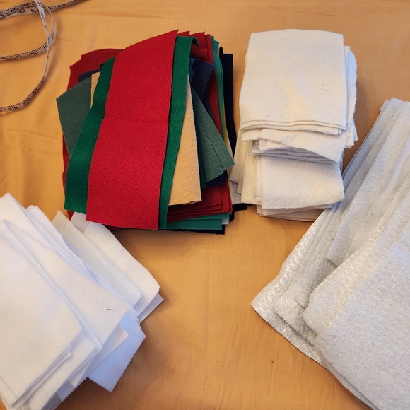 Assorted Batting Scraps For Small Ptojects. - Picture 2 of 15